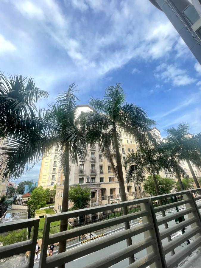 Two Palm Tree Villas Pasay Esterno foto